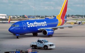 Arrestaron a piloto de Southwest Airlines que intentó dirigir un vuelo estando ebrio - AlbertoNews