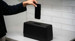 Así funciona realmente este super invento que carga el móvil en dos segundos