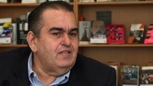 Carlos Correa fue presentado ante tribunal con competencia en terrorismo, informa su esposa