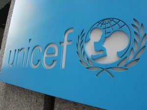 Casi 1 de cada 8 niños en Haití es desplazado interno debido a la violencia, según Unicef - AlbertoNews