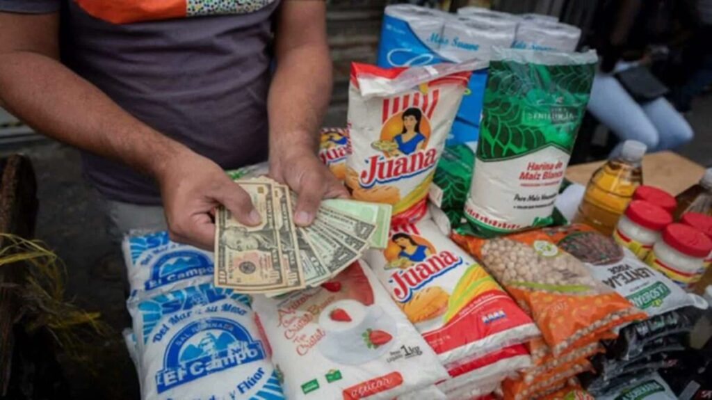 Casi 500 dólares cuesta la canasta alimentaria en Venezuela, según el Cendas