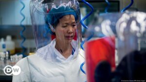China niega teoría de que el covid se originó en laboratorio – DW – 27/01/2025