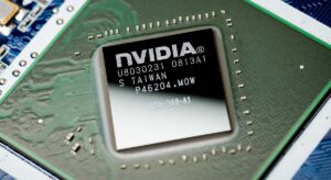 China se apoya en tecnología de Nvidia para potenciar el rendimiento de "chips caseros"