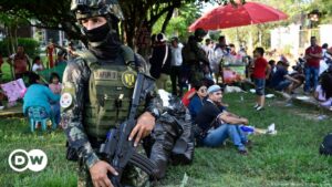 Colombia reactiva órdenes de captura a negociadores del ELN – DW – 22/01/2025