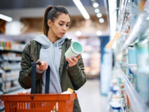Confianza de los consumidores mejoró pero se mantiene en terreno negativo | Crecimiento | Economía