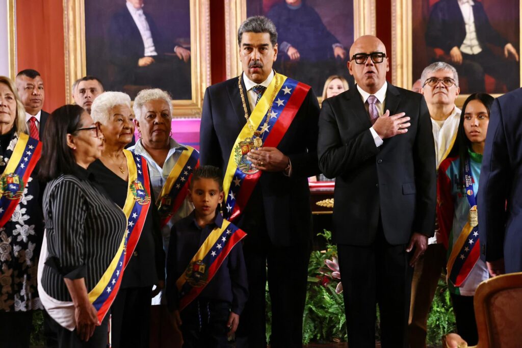 Costa Rica tacha de "acto ilegítimo" la investidura de Maduro: "Esta nueva parodia es una afrenta al pueblo de Venezuela" - AlbertoNews