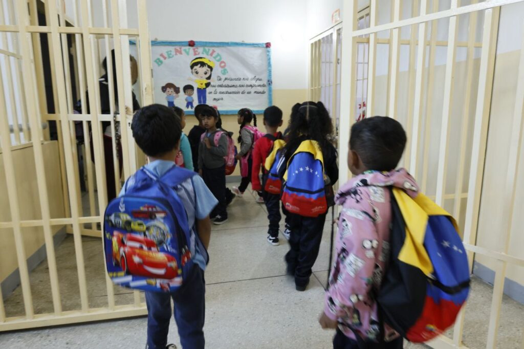 Desmienten suspensión de clases este lunes 27 de enero