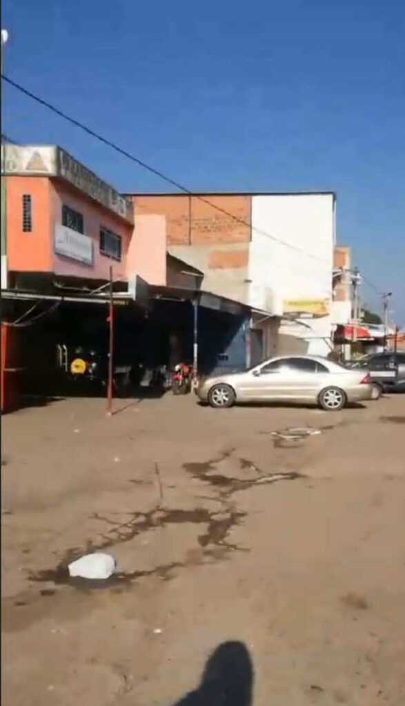Desolación y comercios cerrados en La Parada