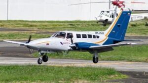 Detalles de la emergencia de la avioneta desaparecida con 10 personas a bo