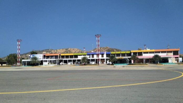 Detenido un menor de edad por robar conductos eléctricos del aeropuerto de Cumaná