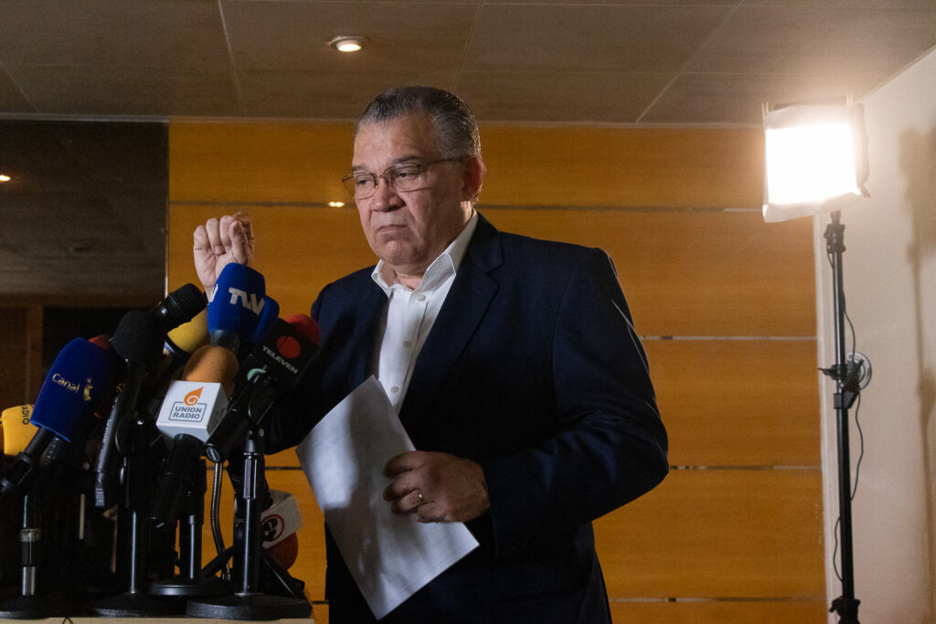 Detienen al excandidato presidencial Enrique Márquez