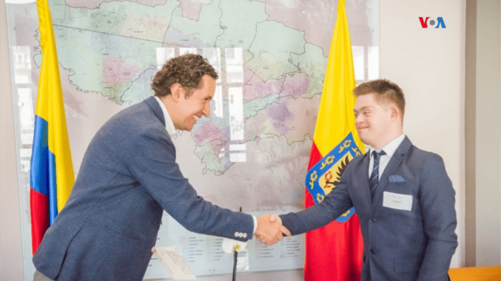 Dimitri, el funcionario público con síndrome de Down que venció prejuicios