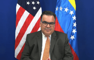EEUU remueve a su embajador encargado en Colombia, Francisco Palmieri