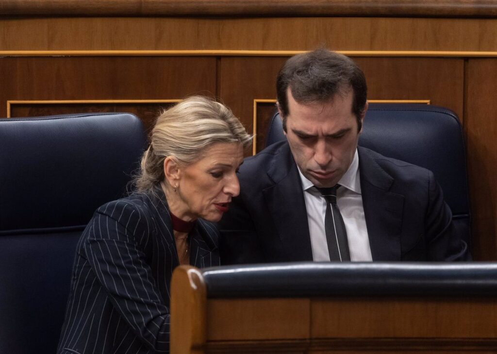 Economía y Trabajo pactan tramitar la reducción de la jornada vía urgente sin modificar el texto