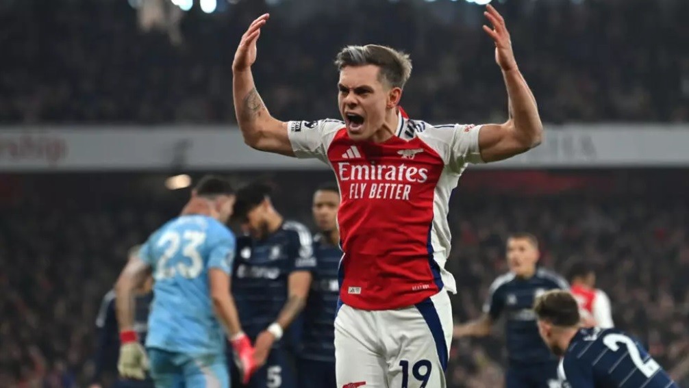 El Arsenal se deja remontar por el Aston Villa y se aleja del Liverpool - AlbertoNews