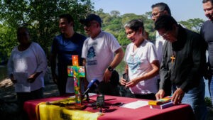 El Salvador prevé la posibilidad de aliarse con transnales para extraer oro : IPS Agencia de Noticias