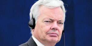 El ex comisario de Justicia Reynders gastaba entre dos y tres mil euros en efectivo en lotería cada día