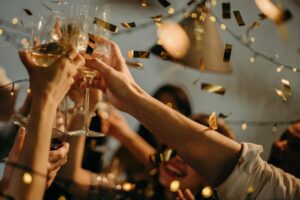 El mejor propósito de Año Nuevo que puedes marcarte para 2025 es no tener ningún propósito