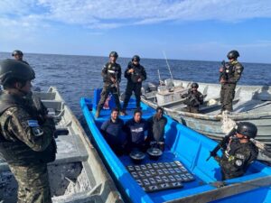“El plan está funcionando… paciencia”: El mensaje de Erik Prince tras la incautación de más $100 millones de dólares en cocaína en El Salvador - AlbertoNews