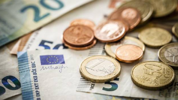 Euro bajó a $1,025 | Unionradio.net