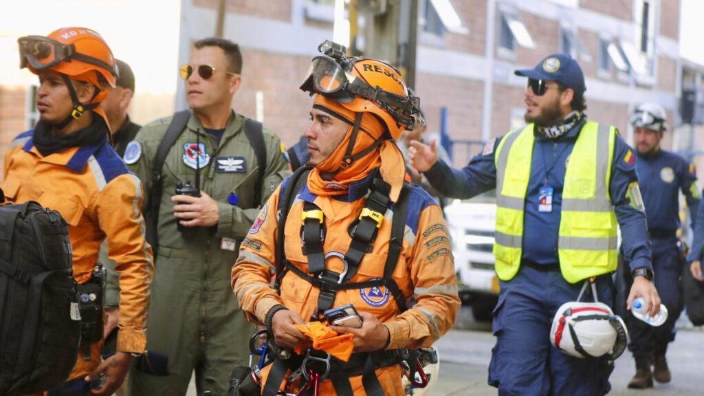 Finalizaron las labores de extracción de las 10 víctimas que dejó accidente aéreo en Urrao