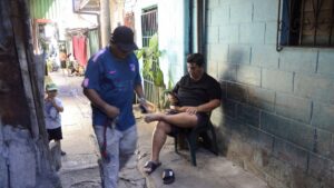 Fuerte temblor de magnitud 5,8 causa pánico en El Salvador, pero no víctimas