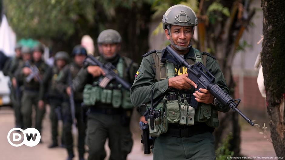 Gobierno de Colombia pasará a la ofensiva contra el ELN – DW – 23/01/2025