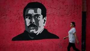 González denuncia secuestro de yerno. Bloquean TikTok.