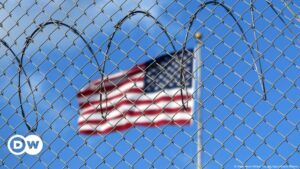 Guantánamo y la "criminalización" de migrantes – DW – 30/01/2025