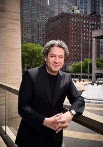Gustavo Dudamel, el Director de orquesta que inspira a nuevas generaciones