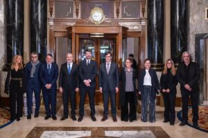 Illa, Collboni y Urtasun asisten a la cena del Premio Nadal y Josep Pla que reúne a 300 invitados
