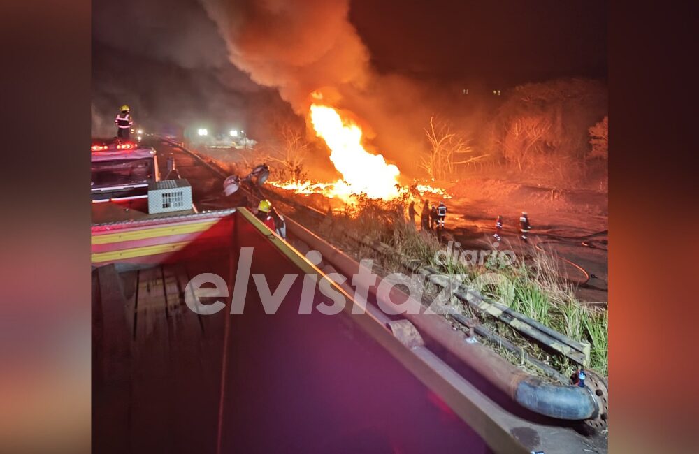 Incendio en poliducto de 16 pulgadas en Anaco fue controlado la madrugada del 15Ene