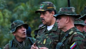 Inician ejercicios militares. Matan a “El Wilexis”. Y más.