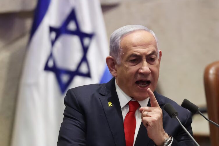 Israel libera a 200 prisioneros palestinos como parte del acuerdo - AlbertoNews