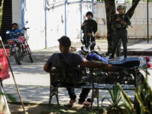 La vida en el Catatumbo, la región en disputa por las guerrillas en Colombia | Regiones | Economía