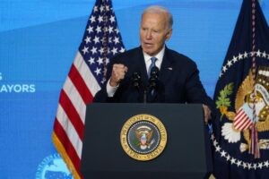 "Las armas se han silenciado en Gaza" y las primeras rehenes están "sanas"