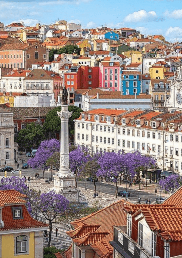 Lisboa: azul y vibrante, consentida por el sol