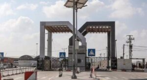 Llegan al paso fronterizo de Rafah 70 prisioneros palestinos