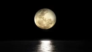 Lluvias de estrellas, eclipses y superlunas de noches mágicas, disfrutarán los amantes de la astronomía este año