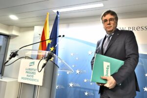 Los policías heridos por 'Tsunami Democrátic' piden estudiar un informe sobre la injerencia rusa en el 'procés'