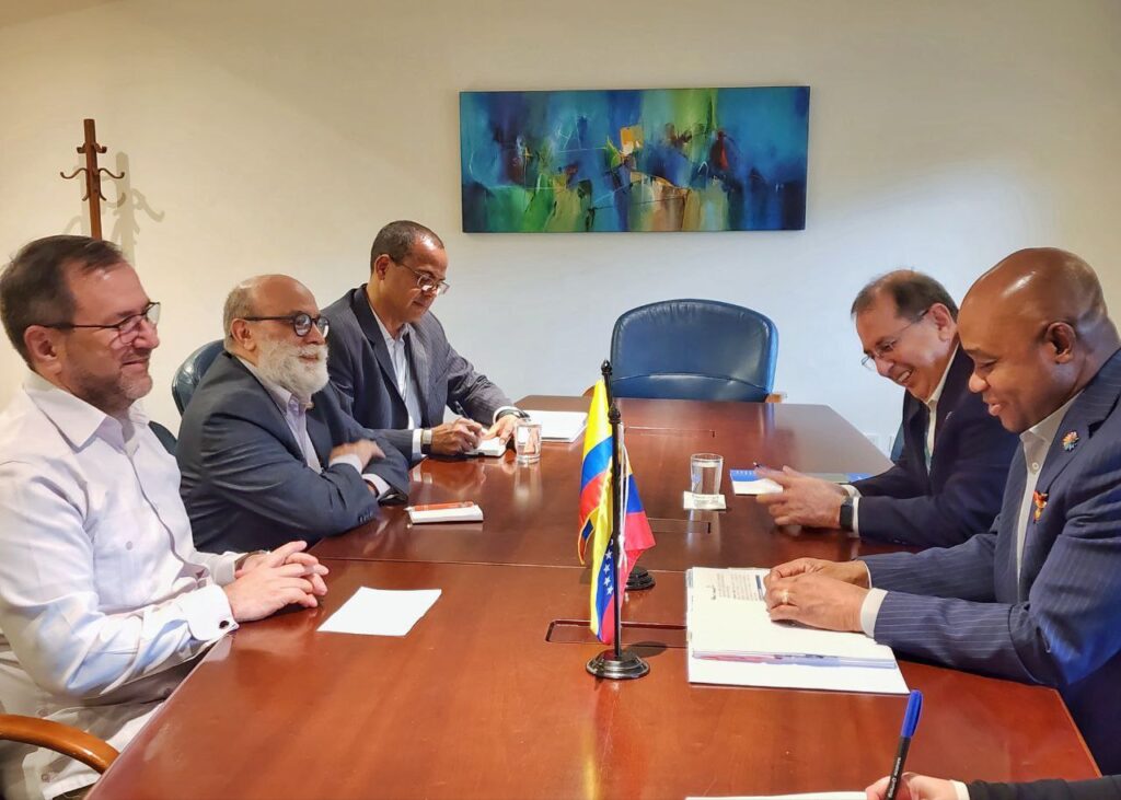 Luis Gilberto Murillo confirma renuncia como canciller de Colombia