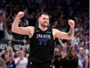 Luka Doncic espera volver antes del All-Star