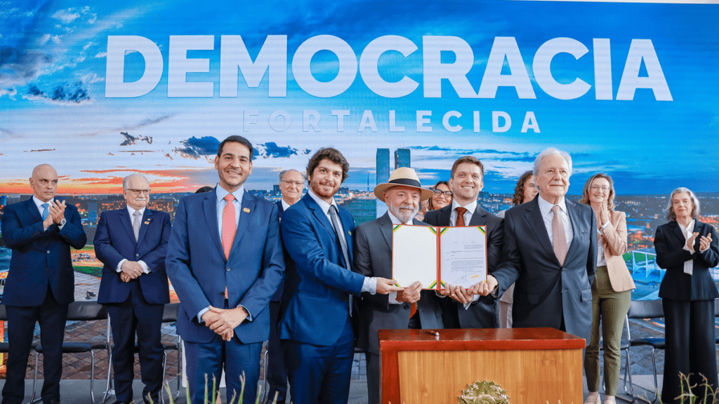 Lula da Silva encabezó ceremonia a dos años del intento de golpe de Estado