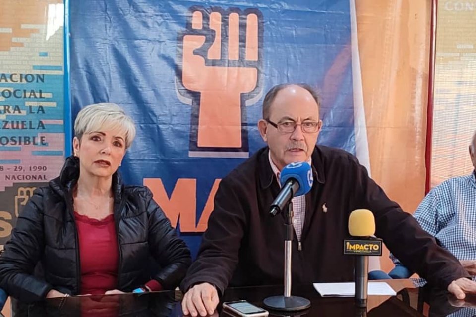 Felipe Mujica MAS