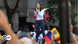 Machado sale de la clandestinidad para encabezar protesta – DW – 09/01/2025