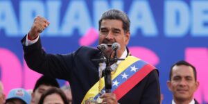 Maduro carga contra las corrientes «hegemónicas y dominantes» como Vox
