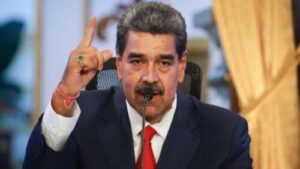 Maduro dice que "se va preparando" con Cuba y Nicaragua para tomar las armas