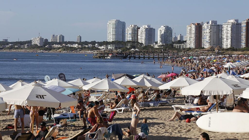 Más de 227.000 argentinos visitaron el país en los últimos 20 días