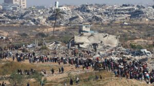 Más de 300.000 palestinos regresaron a la ciudad de Gaza, según autoridades