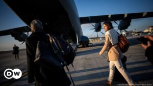 Ministros de Exteriores de Alemania y Francia llegan a Siria – DW – 03/01/2025